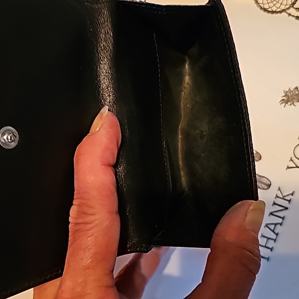 Gucci  Compact  Wallet - Picture 13 of 14